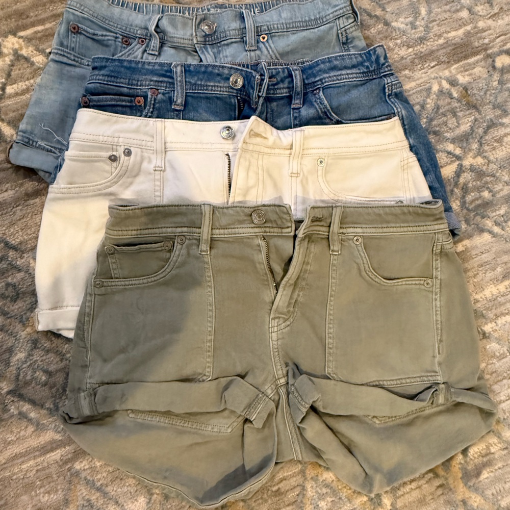 American Eagle Outfitters Women's Shorts - Blue, White, Green